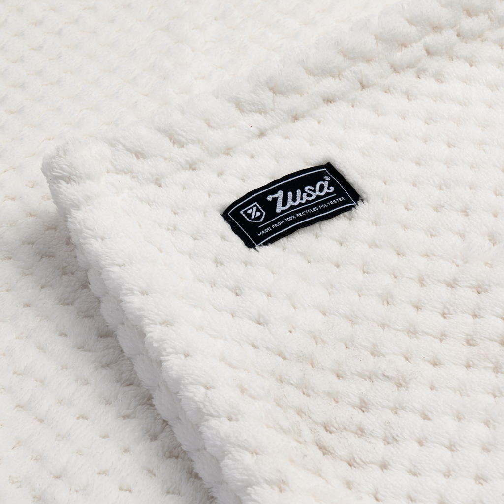 Zusa Marshmallow Plush Siesta Blanket