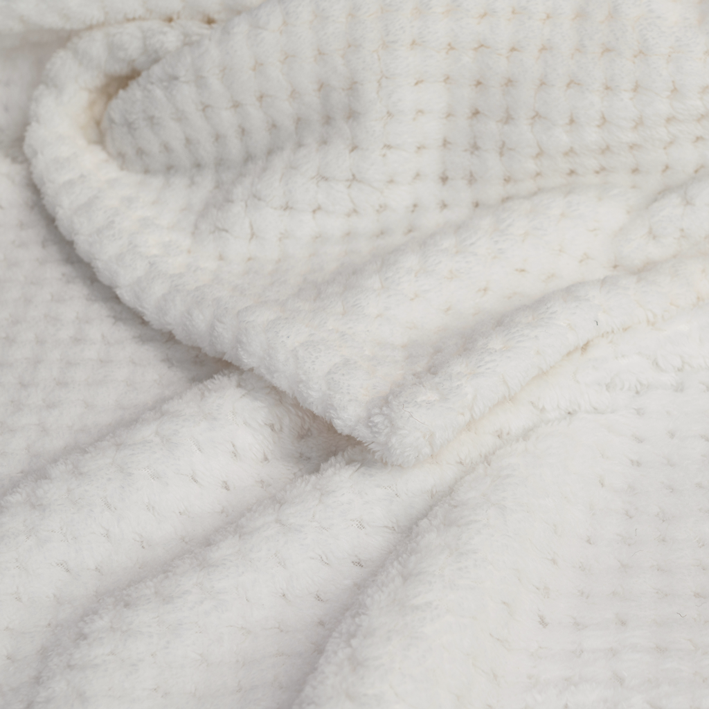 Zusa Marshmallow Plush Siesta Blanket